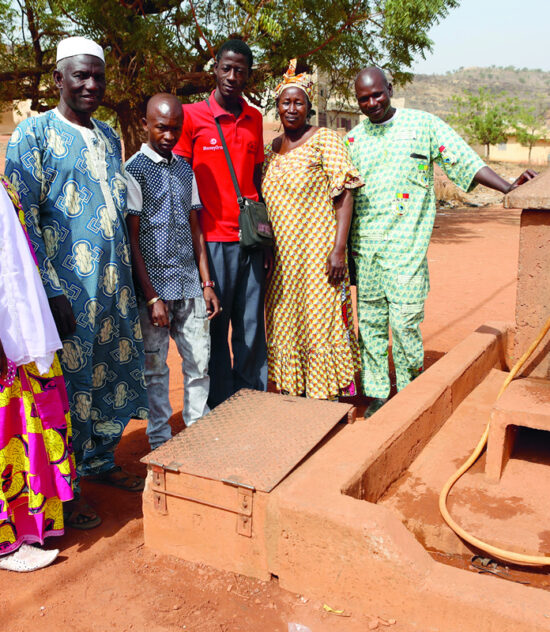 REFONDER SIBIRIDOUGOU VILLAGE-MARTYR AU BÉRÉ