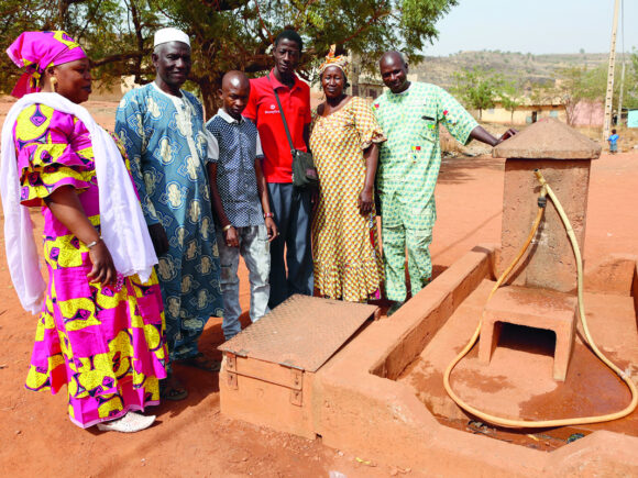 REFONDER SIBIRIDOUGOU VILLAGE-MARTYR AU BÉRÉ